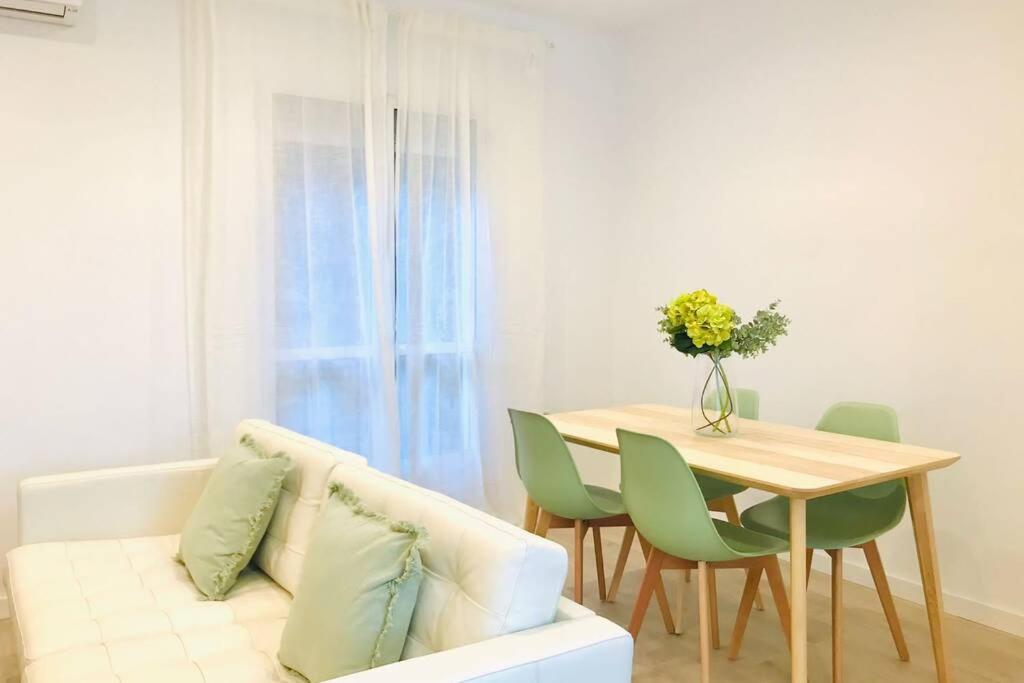 Andalucia I & Balcony By Ele Apartament *
